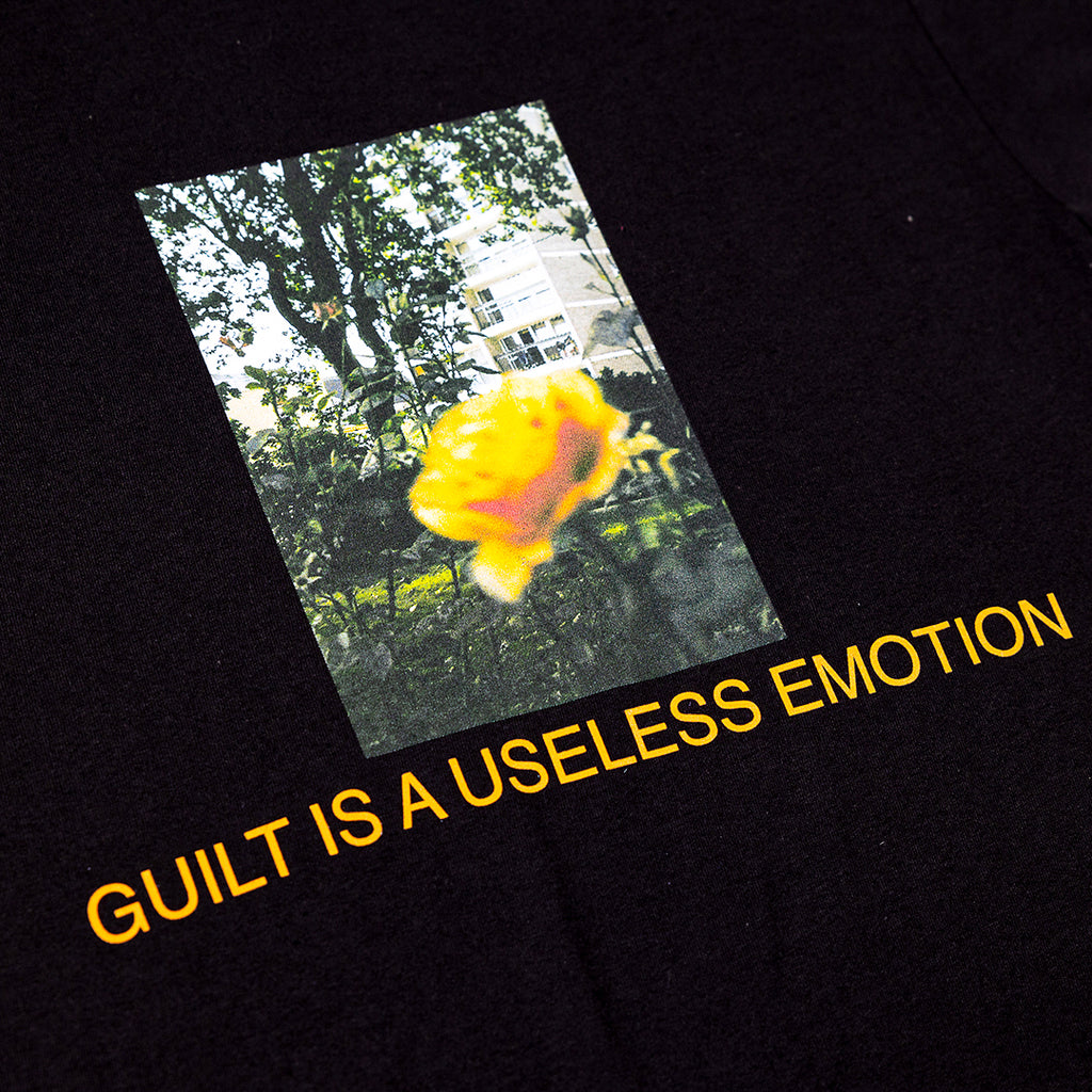 PLEASURES Guilt T-Shirt - MEDIUM