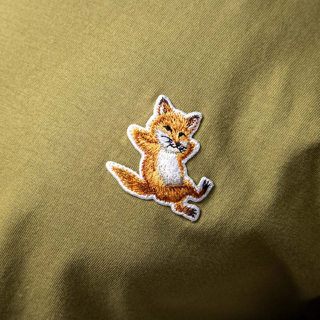 Maison Kitsuné Chillax Fox Patch Classic T-Shirt - XS